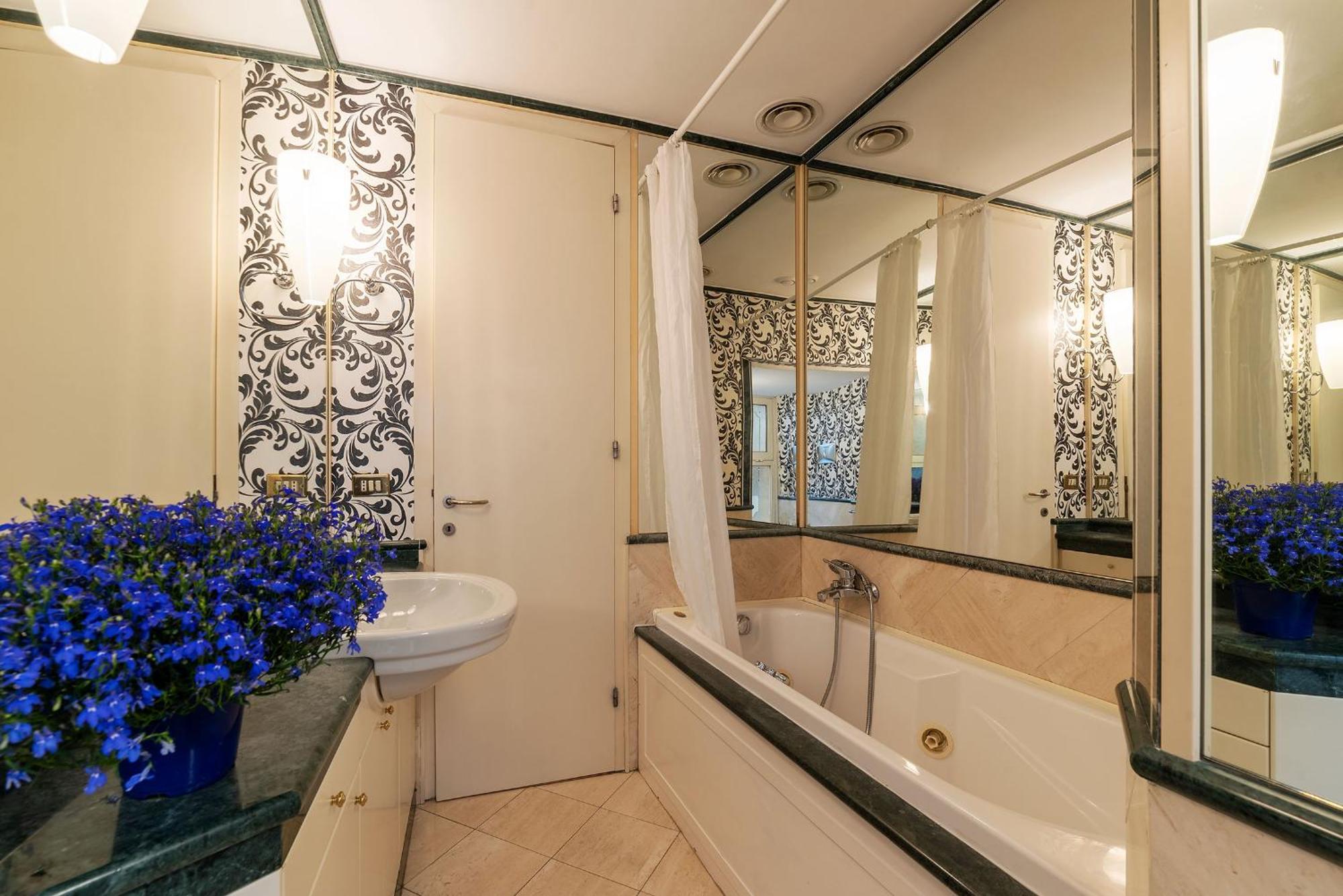 Apartment Piazza Di Spagna 90 Exclusive Rom